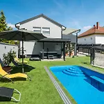 Balatonic Lemon Apartmanhaz شيوفوك