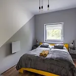 Balatonic Lemon Apartmanhaz شقة