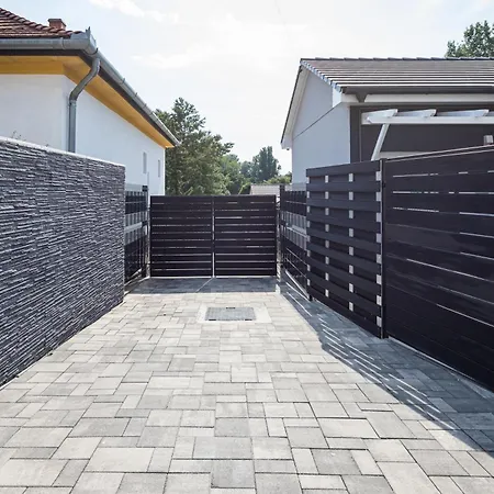 Balatonic Lemon Apartmanhaz * 시오포크