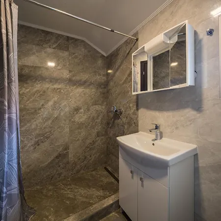 Balatonic Lemon Apartmanhaz Siófok