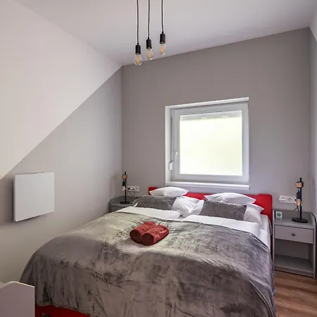 Balatonic Lemon Apartmanhaz Апартаменты *