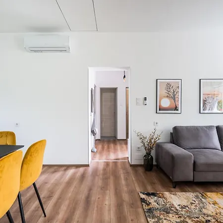 아파트 Balatonic Lemon Apartmanhaz *