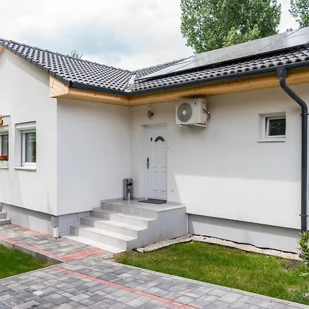 아파트 Balatonic Lemon Apartmanhaz 시오포크