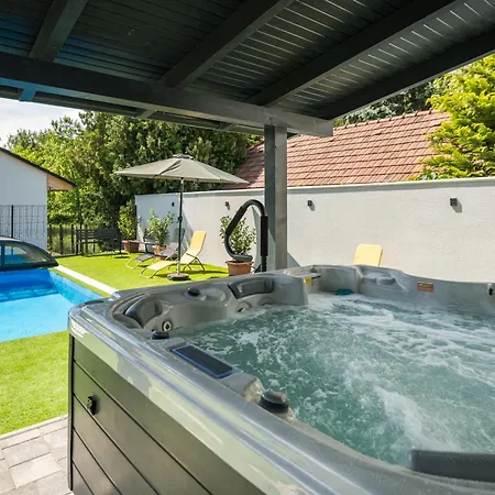 Balatonic Lemon Apartmanhaz * 시오포크