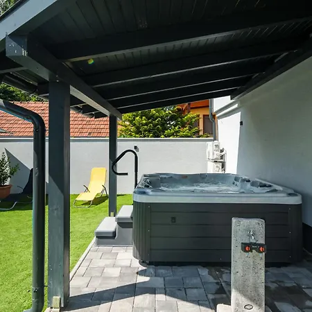 Balatonic Lemon Apartmanhaz 아파트 *