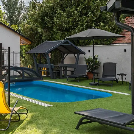 Balatonic Lemon Apartmanhaz Siófok
