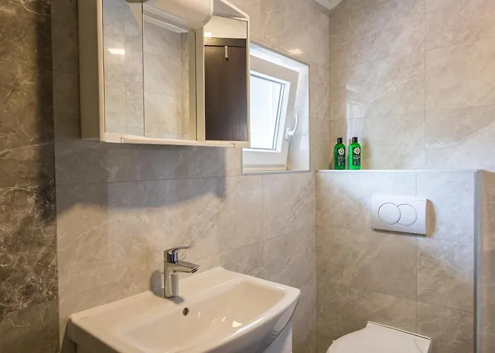 Balatonic Lemon Apartmanhaz Apartment Siófok