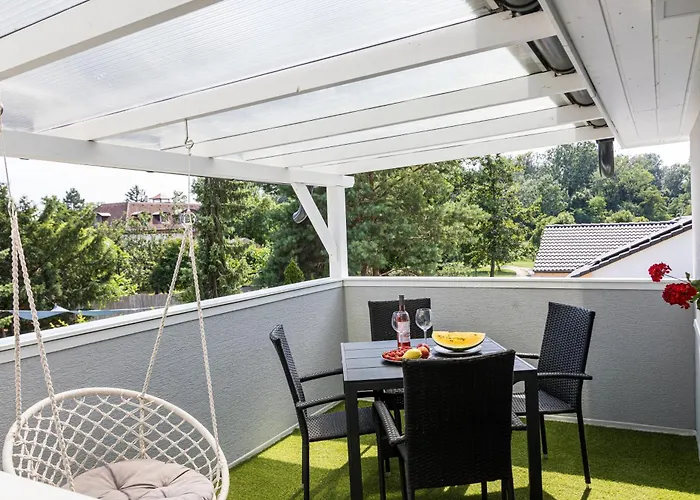 Balatonic Lemon Apartmanhaz Apartment