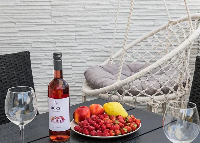 Apartment Balatonic Lemon Apartmanhaz *