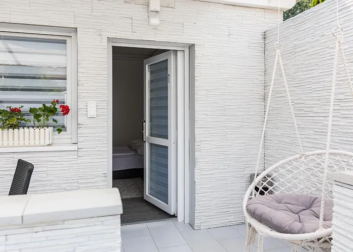 Balatonic Lemon Apartmanhaz Apartment