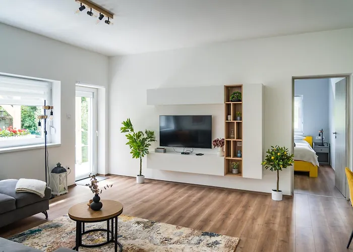 Balatonic Lemon Apartmanhaz Apartment *