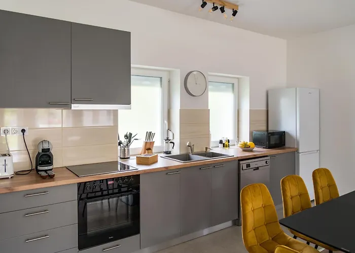 Apartment Balatonic Lemon Apartmanhaz Siófok