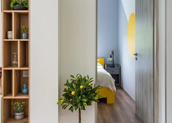 Balatonic Lemon Apartmanhaz Apartment Siófok