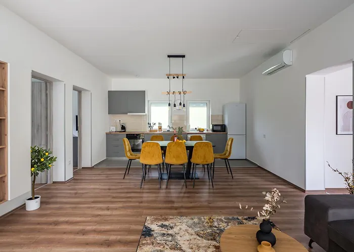 Balatonic Lemon Apartmanhaz Siófok