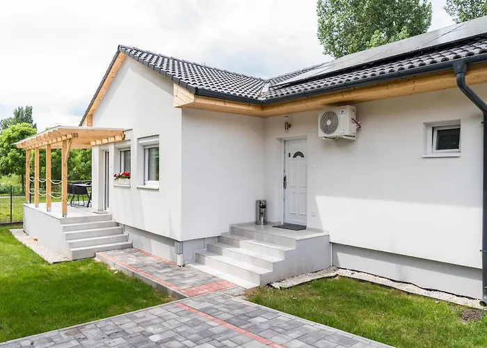 Balatonic Lemon Apartmanhaz Apartment *