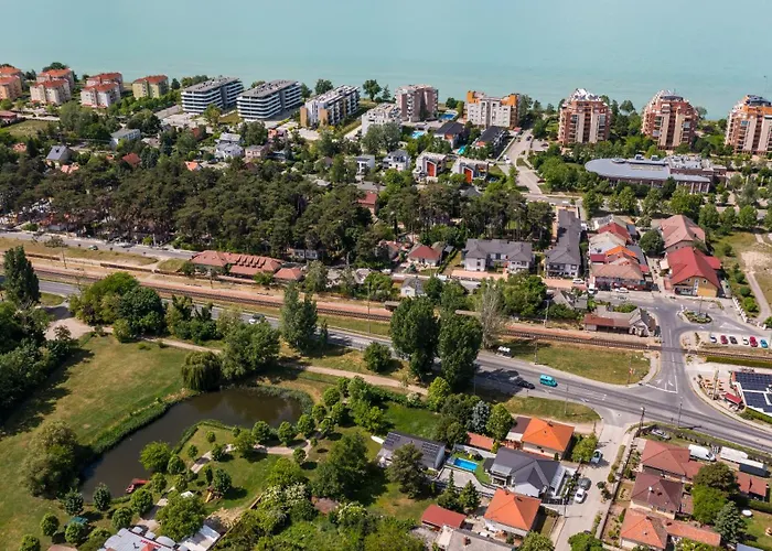 Balatonic Lemon Apartmanhaz Apartment Siófok